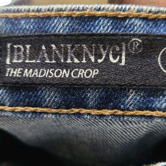 NWT BLANKNYC Jeans Womens 29 The Madison Crop Hi-Rise Distressed Light Blue - Picture 9 of 12